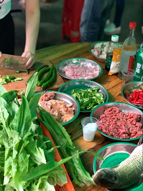 準(zhǔn)備食材.jpg